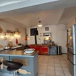 Dans Maison De Caractere La Possonnière