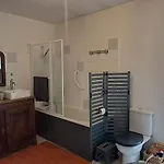 Habitación en casa particular Dans Maison De Caractere La Possonnière