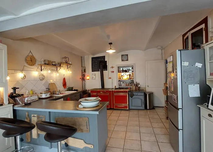 2 Dans Maison De Caractere La Possonnière