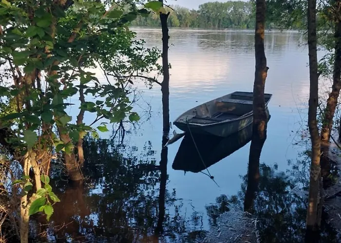 2 Dans Maison De Caractere Δωμάτια σε οικογενειακή κατοικία La Possonnière