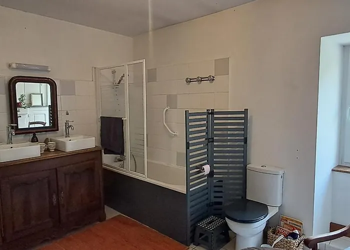 منزل للإقامة 2 Dans Maison De Caractere La Possonnière